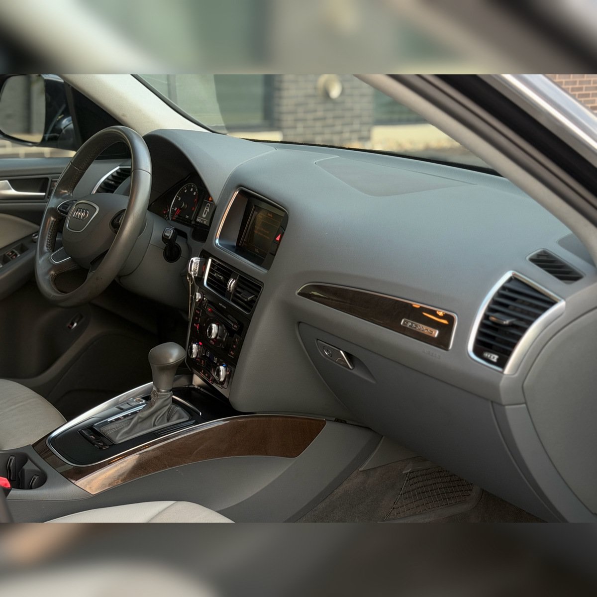 Used 2014 Audi Q5 2.0T Premium AWD/4WD image 9