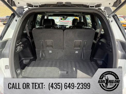 Used 2023 Jeep Grand Cherokee L Laredo AWD/4WD image 32