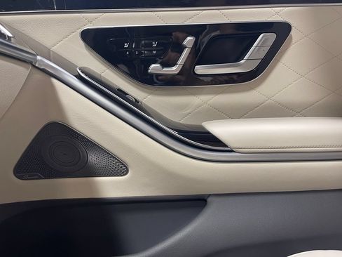 Used 2023 Mercedes-Benz S 580 4MATIC Sedan image 27