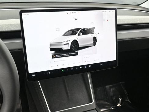 Used 2026 Tesla Model Y Long Range image 8