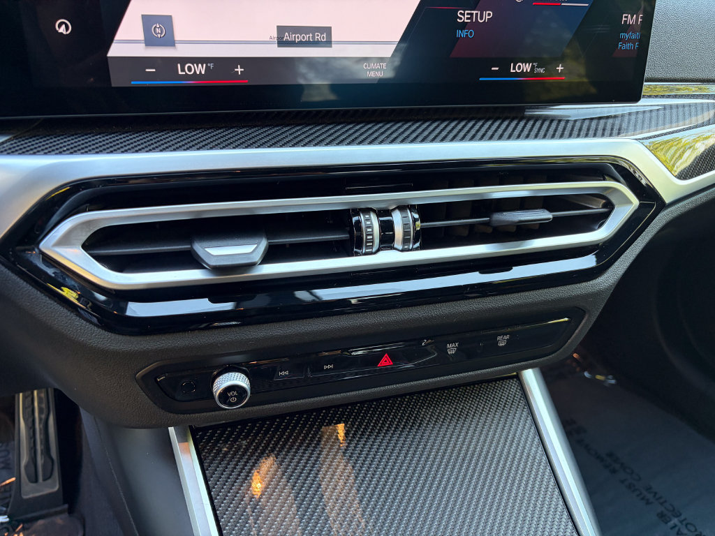 Used 2024 BMW M2 w/ Lighting Package RWD image 36