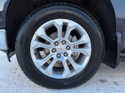 Certified 2023 Chevrolet Silverado 1500 LTZ w/ Technology Package image 10