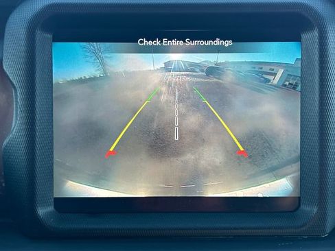 Used 2021 Jeep Wrangler Unlimited Sahara w/ Uconnect 4C Nav & Sound Group AWD/4WD image 24