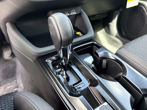 New 2026 Subaru Forester Premium AWD/4WD image 32
