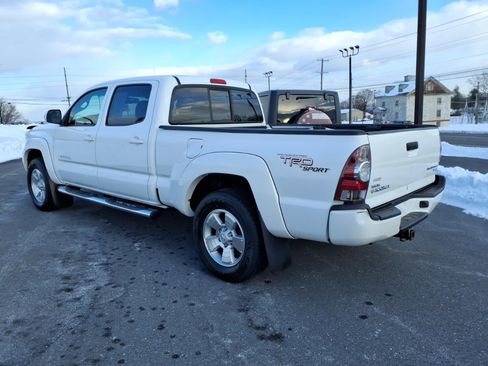 Used 2013 Toyota Tacoma PreRunner image 4