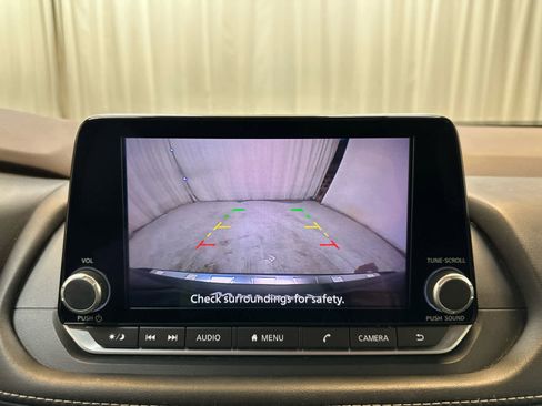 Certified 2023 Nissan Rogue SV image 30