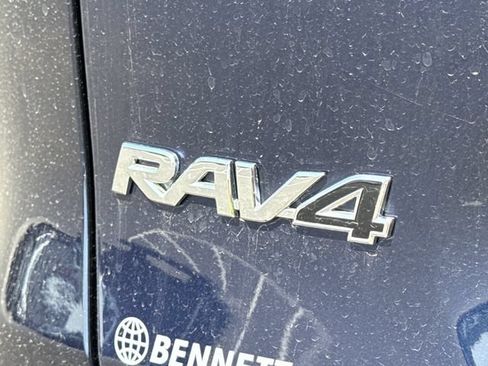 Used 2025 Toyota RAV4 XLE Premium w/ Weather Package AWD/4WD image 17
