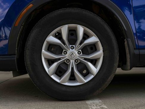 Used 2025 Honda CR-V LX image 14