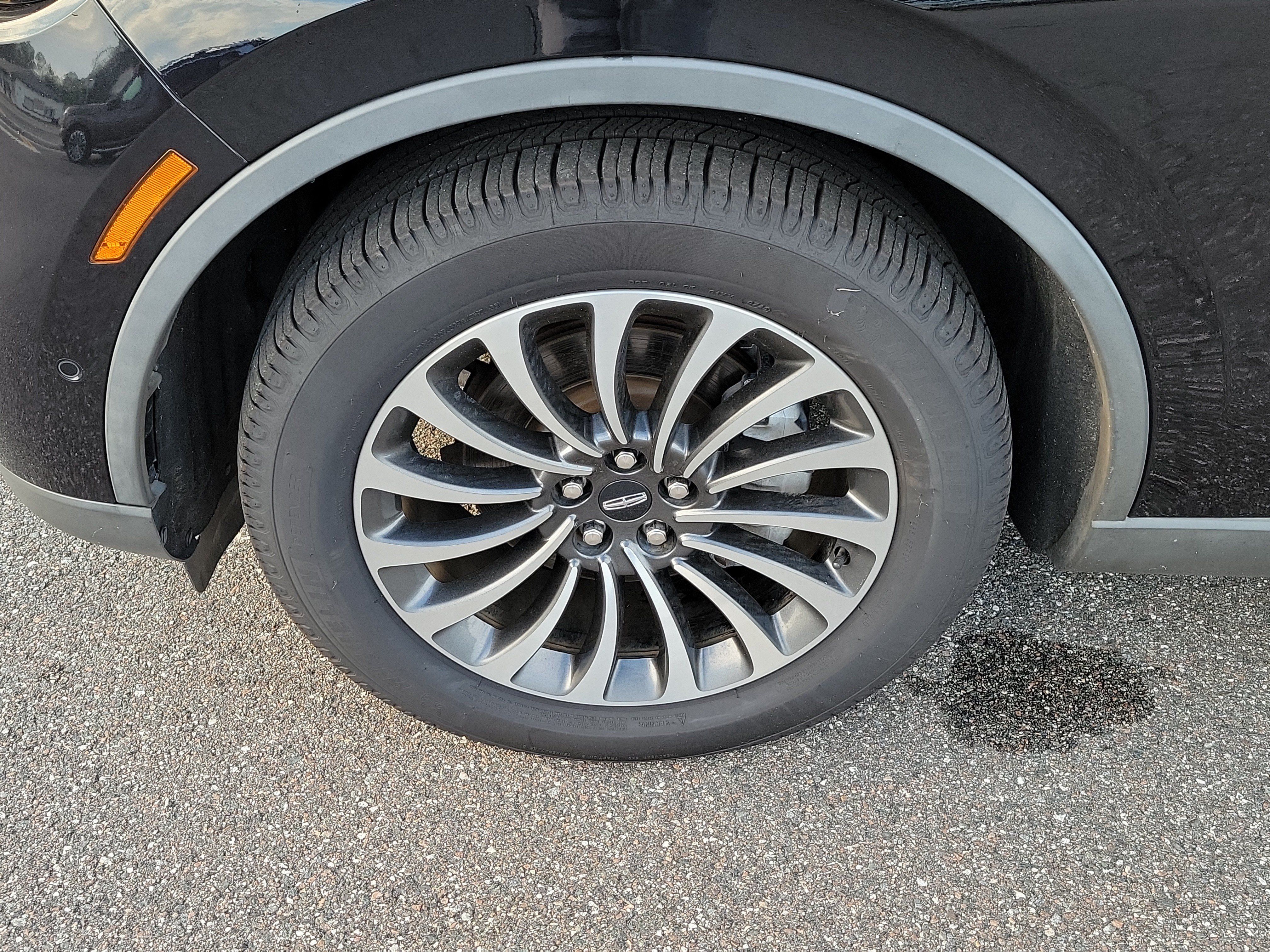 Used 2022 Lincoln Aviator Reserve RWD image 39