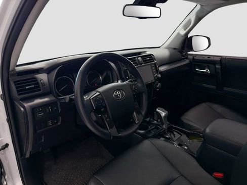 Certified 2024 Toyota 4Runner TRD Off-Road Premium w/ Moonroof Package AWD/4WD image 8