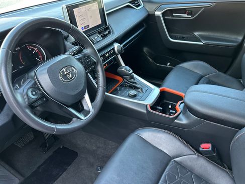 Used 2023 Toyota RAV4 Adventure image 7
