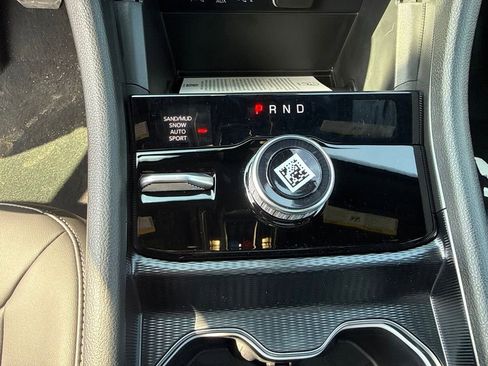 New 2026 Jeep Grand Cherokee L Limited AWD/4WD image 15