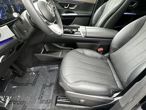 Certified 2026 Mercedes-Benz EQE 320+ SUV image 10
