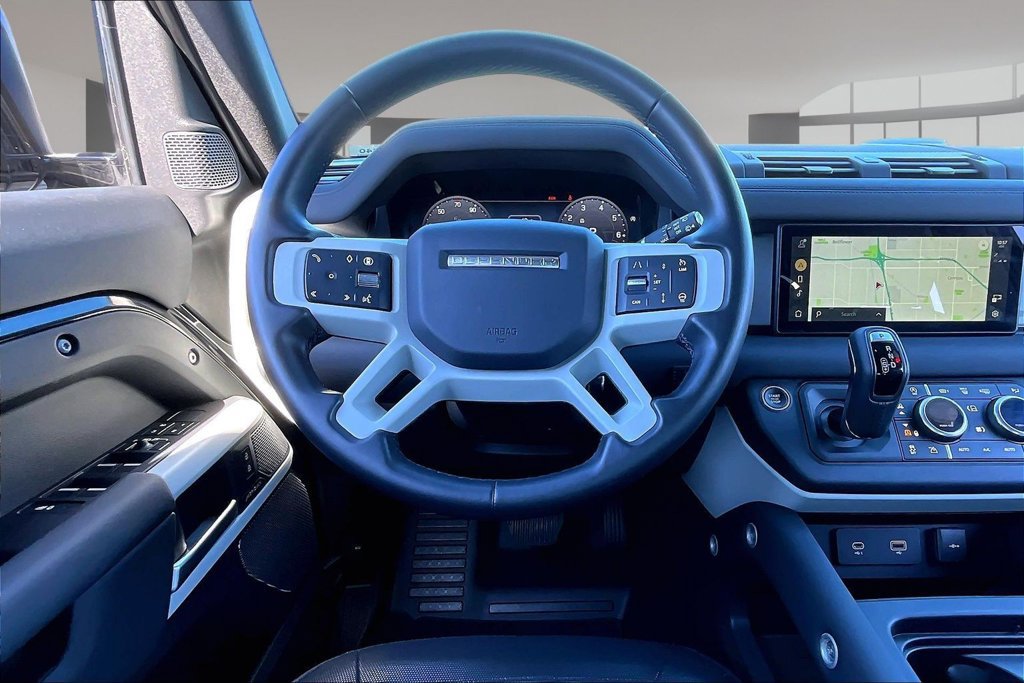 Used 2024 Land Rover Defender 110 X-Dynamic SE AWD/4WD image 8