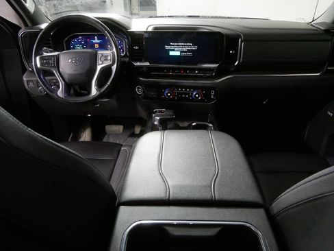 Used 2024 Chevrolet Silverado 1500 RST w/ Convenience Package II image 18