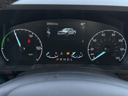 Used 2024 Ford Maverick XLT w/ XLT Luxury Package image 13