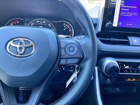 Used 2025 Toyota RAV4 LE FWD image 25