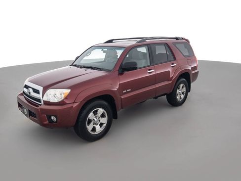 Used 2007 Toyota 4Runner SR5 AWD/4WD image 9