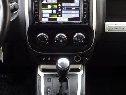 Used 2017 Jeep Compass High Altitude image 17