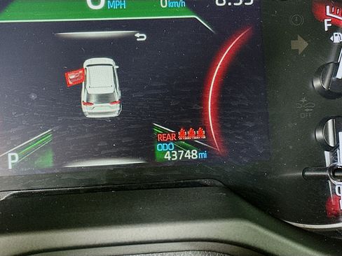 Used 2024 Toyota RAV4 LE image 19