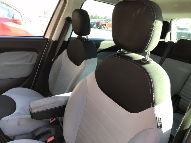 Used 2014 FIAT 500L Easy FWD image 5