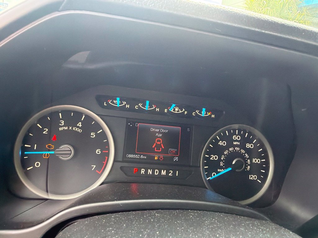 Used 2017 Ford F150 XLT w/ Equipment Group 302A Luxury RWD image 21