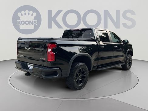 Used 2022 Chevrolet Silverado 1500 ZR2 w/ Technology Package AWD/4WD image 7