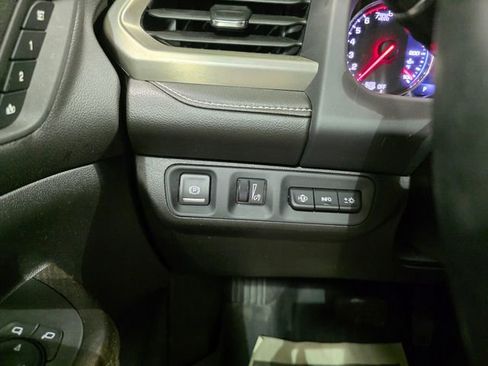 Used 2023 GMC Acadia Denali w/ Trailering Package image 19