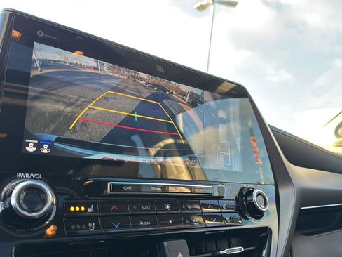 Certified 2022 Toyota Highlander Limited image 24