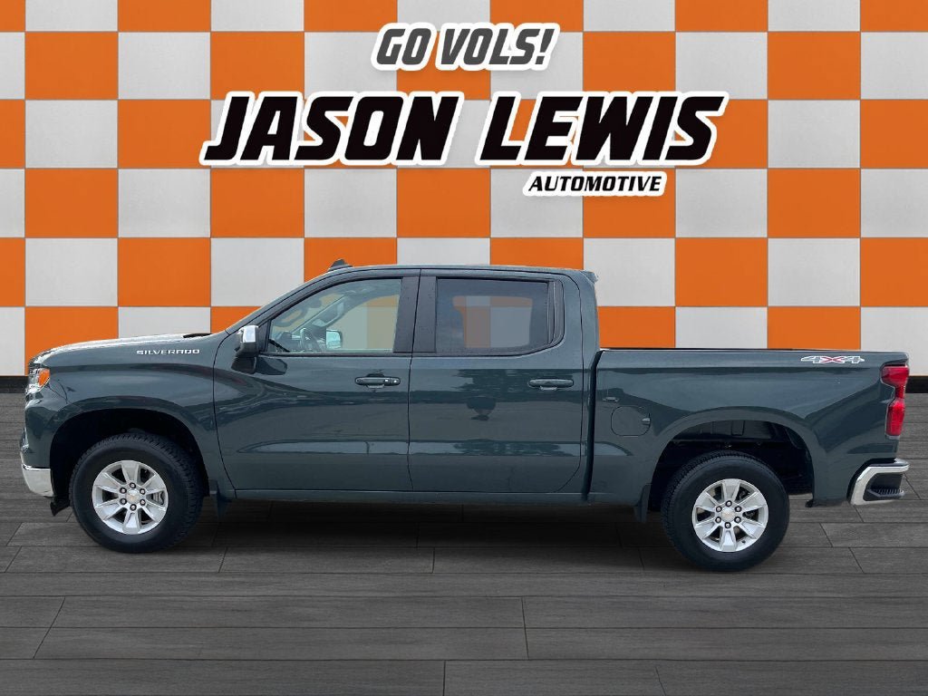 Used 2025 Chevrolet Silverado 1500 LT AWD/4WD image 6