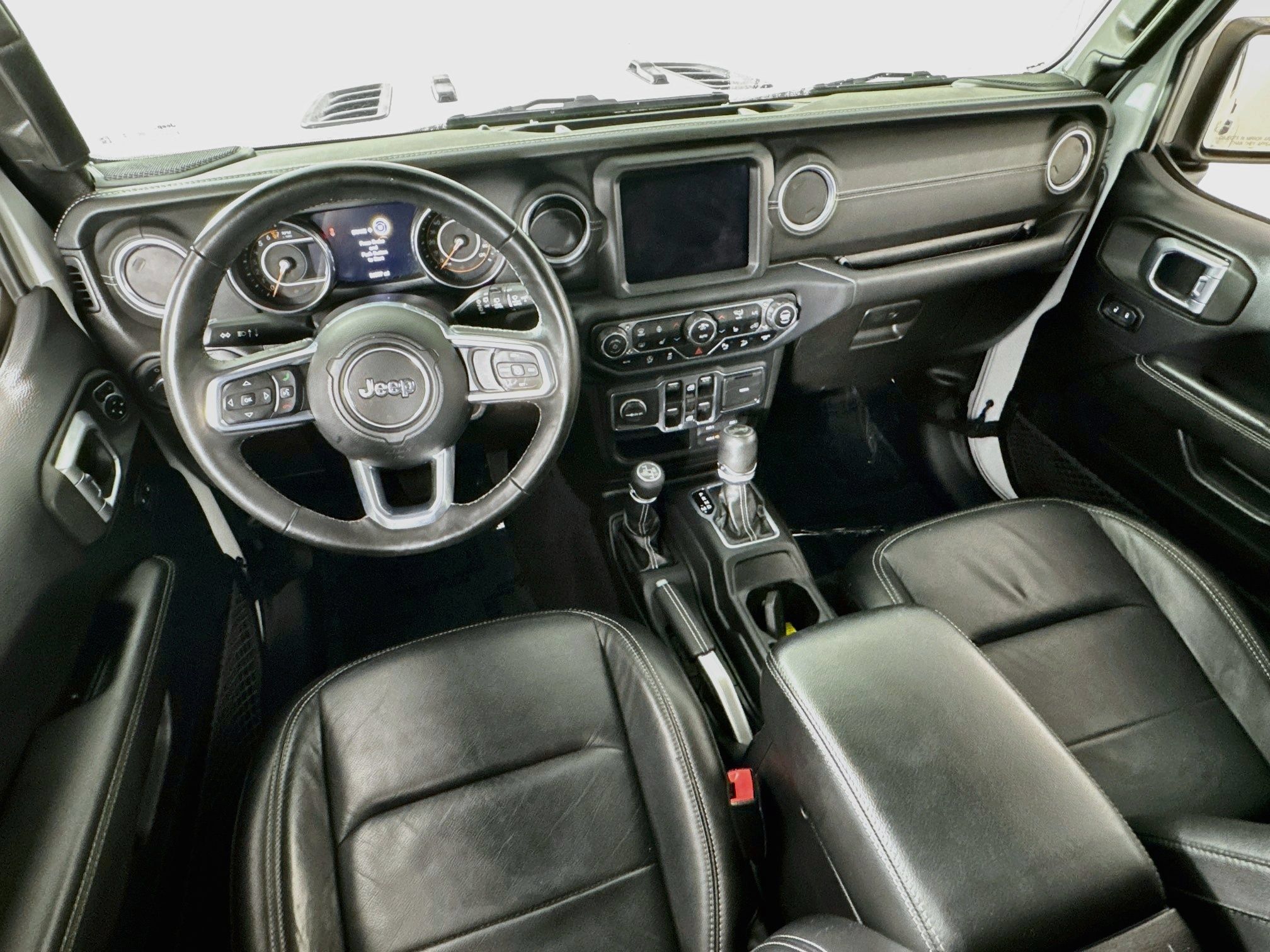 Used 2018 Jeep Wrangler Unlimited Sahara w/ Quick Order Package 24M Moab AWD/4WD image 19