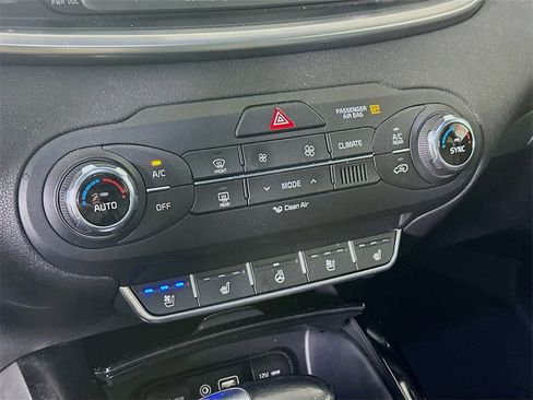 Used 2016 Kia Sorento SX image 14