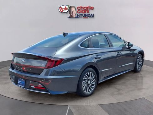 Certified 2023 Hyundai Sonata Limited FWD image 5