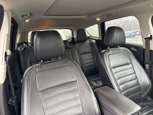 Used 2017 Ford Escape Titanium w/ Equipment Group 301A image 10