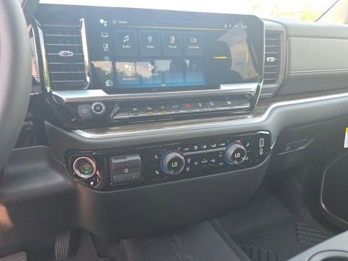 New 2025 Chevrolet Silverado 1500 LT w/ Z71 Off-Road Package image 17