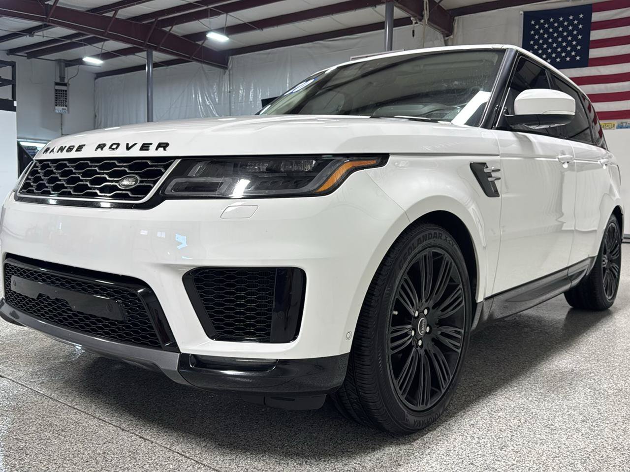 Used 2020 Land Rover Range Rover Sport HSE AWD/4WD image 4