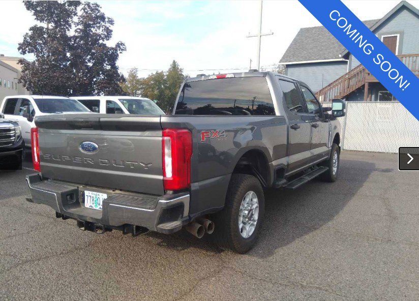 Used 2025 Ford F250 XLT w/ FX4 Off-Road Package AWD/4WD image 2