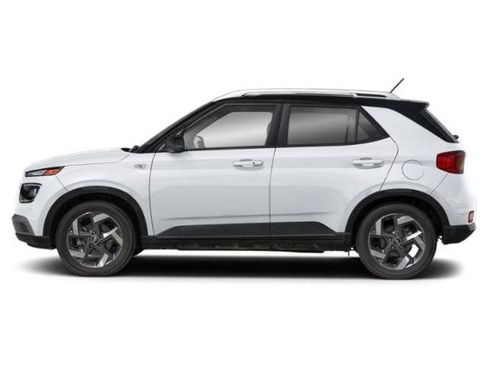 Used 2025 Hyundai Venue Limited FWD image 3