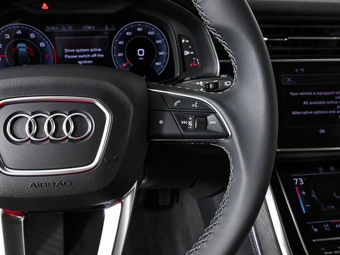New 2025 Audi Q7 3.0T Premium Plus image 11