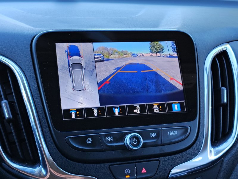 Used 2024 Chevrolet Equinox LT AWD/4WD image 32