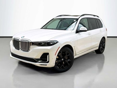 Certified 2022 BMW X7 xDrive40i w/ Executive Package AWD/4WD image 1