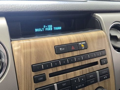Used 2011 Ford F150 Lariat w/ Lariat Plus Pkg image 21