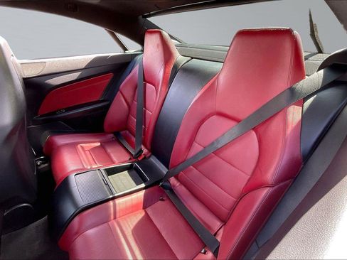 Used 2015 Mercedes-Benz E 400 4MATIC Coupe w/ Premium 1 Package image 28