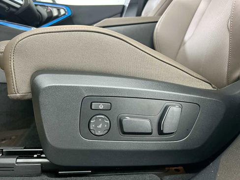 New 2026 BMW X3 xDrive30 w/ Premium Package image 14