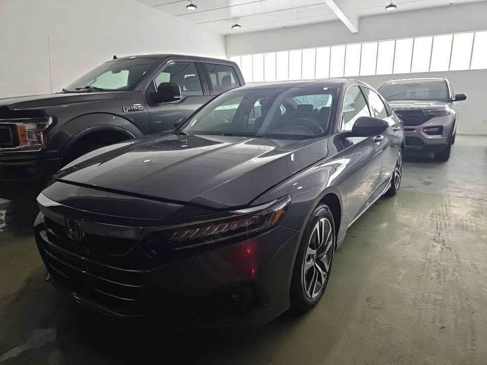 Used 2021 Honda Accord EX image 2