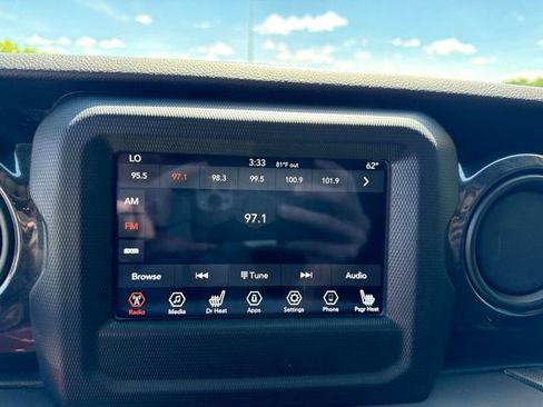 Used 2020 Jeep Wrangler Unlimited Sport AWD/4WD image 23