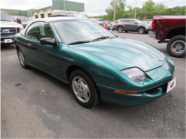 Used 1997 Pontiac Sunfire SE w/ Opt Pkg 3 FWD image 23