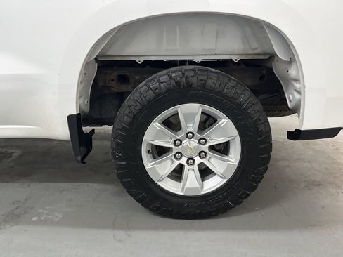 Used 2020 Chevrolet Silverado 1500 LT image 59