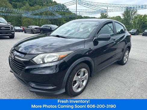 Used 2016 Honda HR-V LX image 1