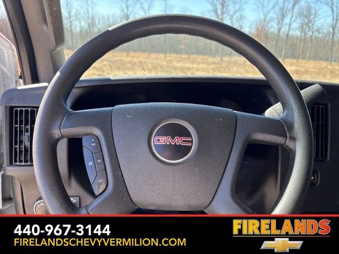 Used 2018 GMC Savana 2500 w/ Driver Convenience Package image 13